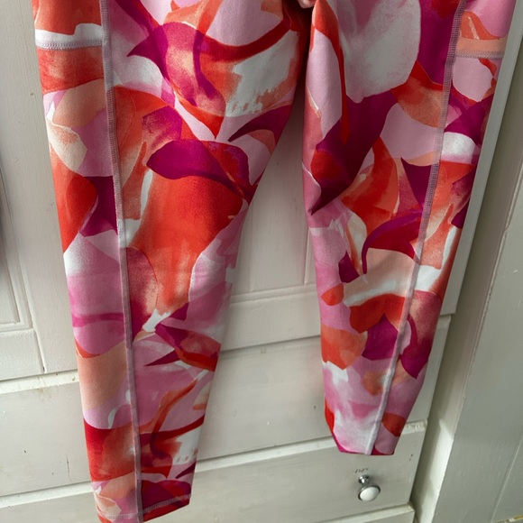 EUC Ideology Pink and Orange Floral Leggings, Cropped w/Banded Waistband - Picture 6 of 12
